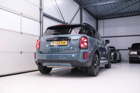MINI Countryman 1.5 Cooper Sage Green | Panorama | Leder | Stoel en stuurwiel verwarming | Adaptive cruise | Clima | Apple carplay | LED | Deale