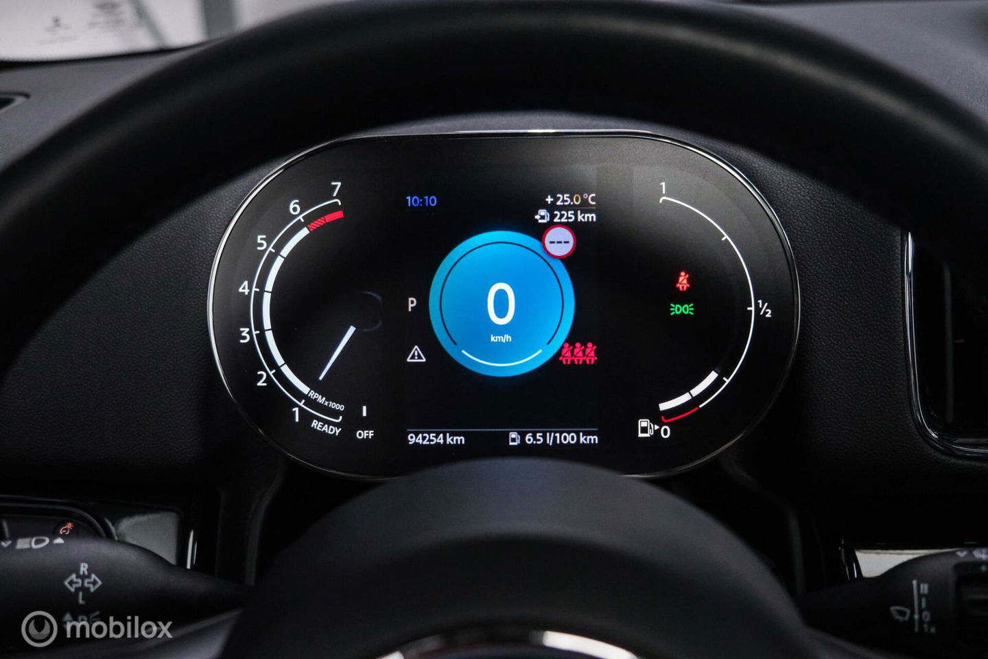 MINI Countryman 1.5 Cooper Sage Green | Panorama | Leder | Stoel en stuurwiel verwarming | Adaptive cruise | Clima | Apple carplay | LED | Deale