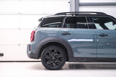 MINI Countryman 1.5 Cooper Sage Green | Panorama | Leder | Stoel en stuurwiel verwarming | Adaptive cruise | Clima | Apple carplay | LED | Deale