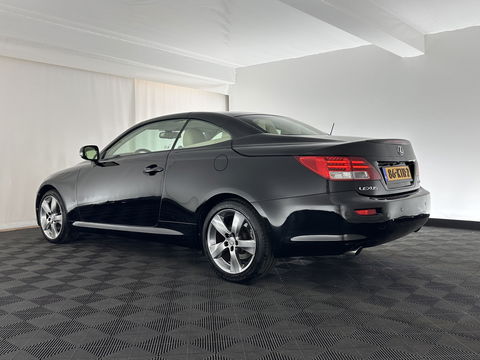Lexus IS Cabriolet 250C Luxury AUT. * LUXURY-LEATHER | NAVI-FULLMAP | KEYLESS | PDC | SHIFT-PADDLES | CRUISE | ECC | HEATED-SEATS | CAMERA | AIRSCARF | 18''ALU *