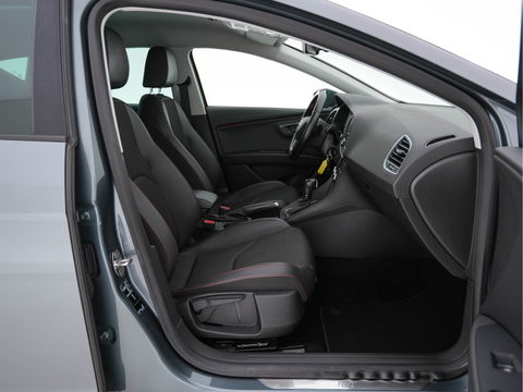SEAT Leon 2.0 TDI FR Connect Aut. *LEATHER-MICROFIBRE | NAVI-FULLMAP | SPORT-SEATS | SEAT-SOUND | AMBIENT-LIGHT |  ECC | SHIFT-PADDLES | PDC | CRUISE | 17''ALU*