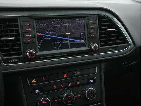 SEAT Leon 2.0 TDI FR Connect Aut. *LEATHER-MICROFIBRE | NAVI-FULLMAP | SPORT-SEATS | SEAT-SOUND | AMBIENT-LIGHT |  ECC | SHIFT-PADDLES | PDC | CRUISE | 17''ALU*