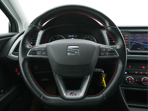 SEAT Leon 2.0 TDI FR Connect Aut. *LEATHER-MICROFIBRE | NAVI-FULLMAP | SPORT-SEATS | SEAT-SOUND | AMBIENT-LIGHT |  ECC | SHIFT-PADDLES | PDC | CRUISE | 17''ALU*