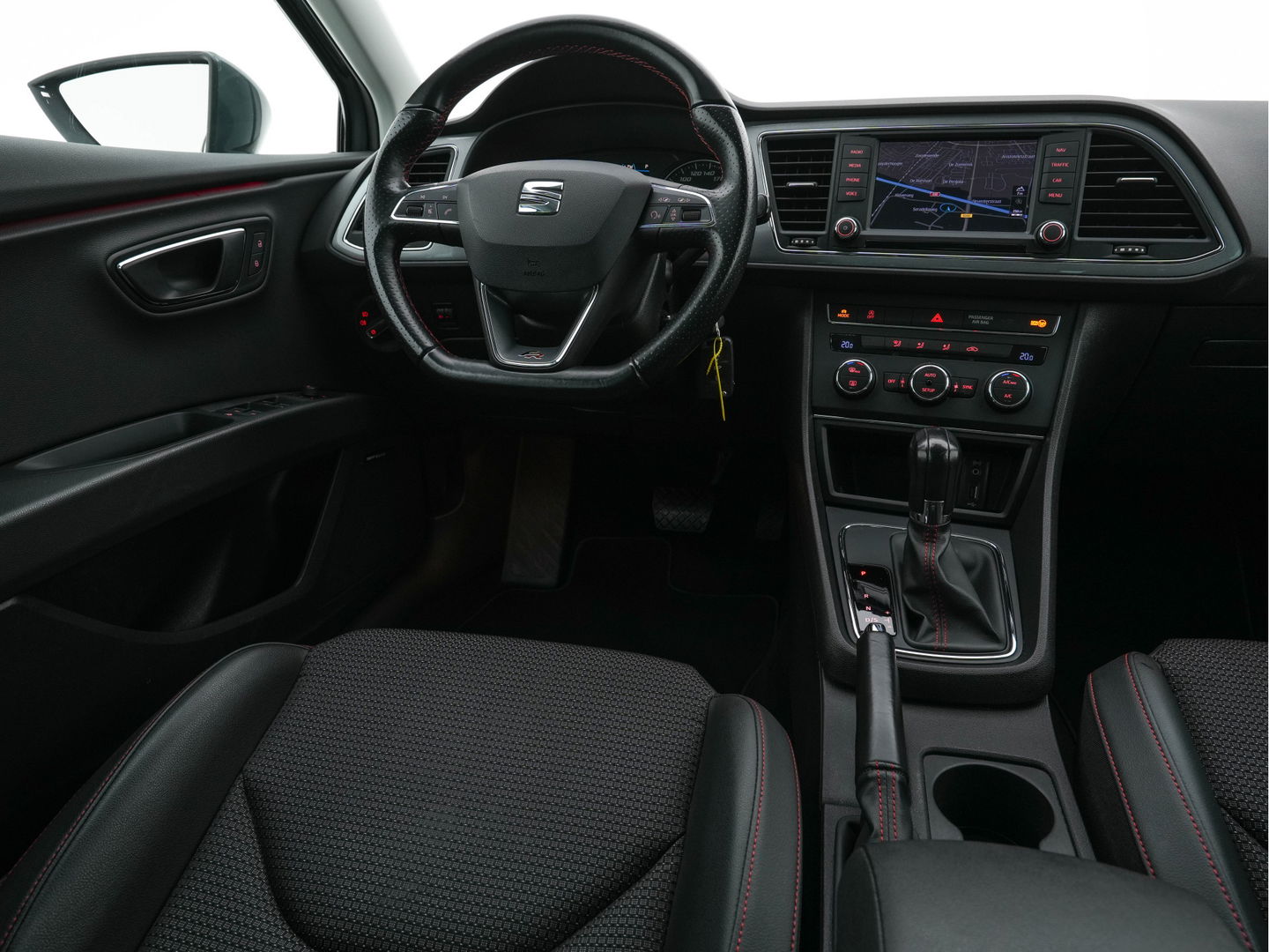 SEAT Leon 2.0 TDI FR Connect Aut. *LEATHER-MICROFIBRE | NAVI-FULLMAP | SPORT-SEATS | SEAT-SOUND | AMBIENT-LIGHT |  ECC | SHIFT-PADDLES | PDC | CRUISE | 17''ALU*