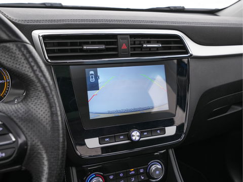 MG Mg Zs EV Luxury 45 kWh (INCL-BTW) *PANO | FULL-LEATHER | CCS-FASTLOADER | KEYLESS | NAVI-FULLMAP | ADAPTIVE-CRUISE | CAMERA | HEATED-SPORT-SEATS | CARPLAY | BLINDSPOT | DAB | LANE-ASSIST | 17"ALU*