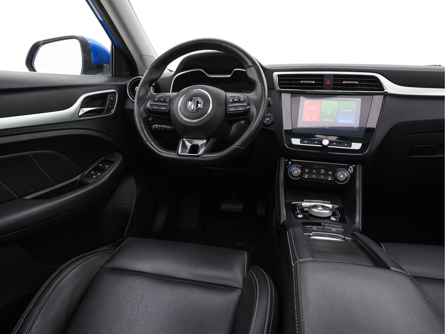 MG Mg Zs EV Luxury 45 kWh (INCL-BTW) *PANO | FULL-LEATHER | CCS-FASTLOADER | KEYLESS | NAVI-FULLMAP | ADAPTIVE-CRUISE | CAMERA | HEATED-SPORT-SEATS | CARPLAY | BLINDSPOT | DAB | LANE-ASSIST | 17"ALU*