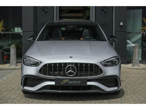 Mercedes-Benz C-Klasse C300 AMG 258pk Panoramadak Digital light Stoelventilatie Head-up 19" LMV Memory Night pakket