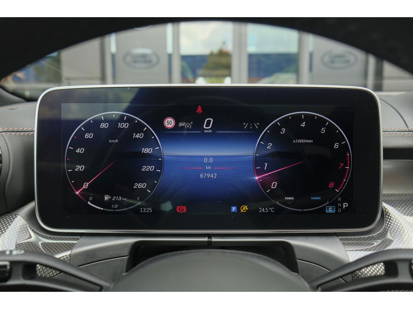Mercedes-Benz C-Klasse C300 AMG 258pk Panoramadak Digital light Stoelventilatie Head-up 19" LMV Memory Night pakket