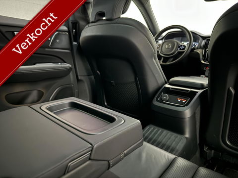 Volvo V60 2.0 T8 Recharge AWD R-Design B&W 360° Pano HUD Trekh. NAP