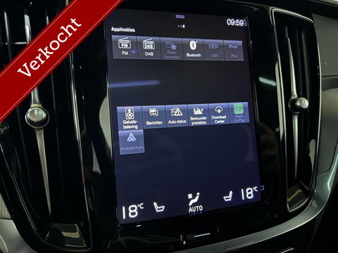 Volvo V60 2.0 T8 Recharge AWD R-Design B&W 360° Pano HUD Trekh. NAP