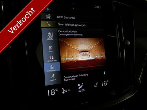 Volvo V60 2.0 T8 Recharge AWD R-Design B&W 360° Pano HUD Trekh. NAP