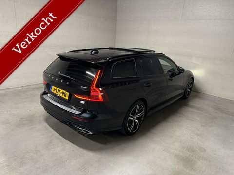 Volvo V60 2.0 T8 Recharge AWD R-Design B&W 360° Pano HUD Trekh. NAP