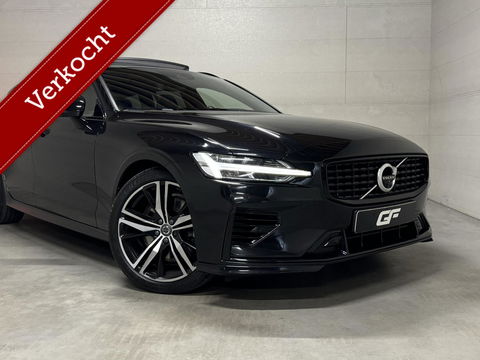 Volvo V60 2.0 T8 Recharge AWD R-Design B&W 360° Pano HUD Trekh. NAP
