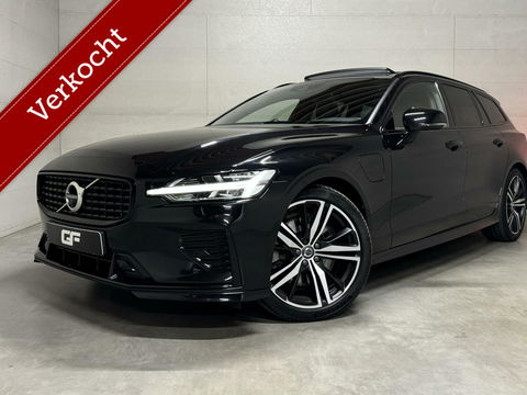 Volvo V60 2.0 T8 Recharge AWD R-Design B&W 360° Pano HUD Trekh. NAP