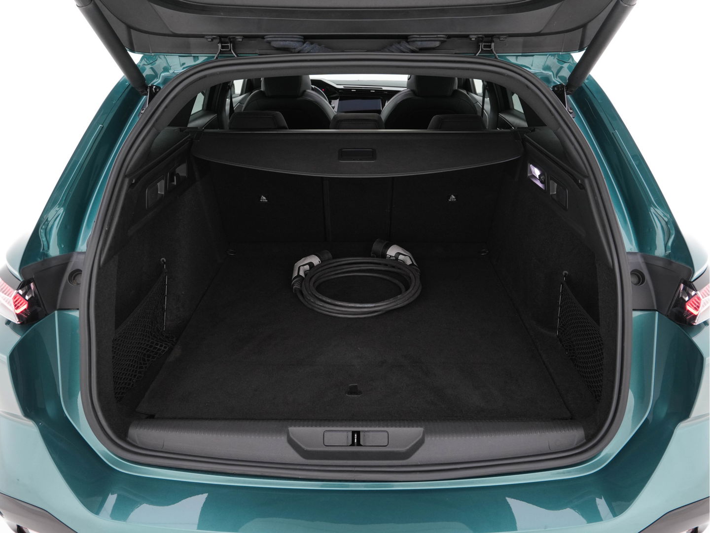 Peugeot 308 SW 1.6 HYbrid 180 GT-Sport-Pack Business (INCL-BTW) Aut. *PANO | LEATHER-MICROFIBRE | MATRIX-LED | TOPVIEW | MEMORY-PACK | ADAPTIVE-CRUISE | BLINDSPOT | DIGI-COCKPIT | HEATED-SPORTSEATS | KEYLESS | LANE-ASSIST | NAVI-FULLMAP | ...