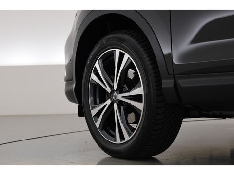 Nissan QASHQAI 1.2 N-Connecta | Navi | Cruise | Stoelverw. | Camera | 360 Cam | Trekhaak