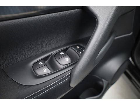 Nissan QASHQAI 1.2 N-Connecta | Navi | Cruise | Stoelverw. | Camera | 360 Cam | Trekhaak