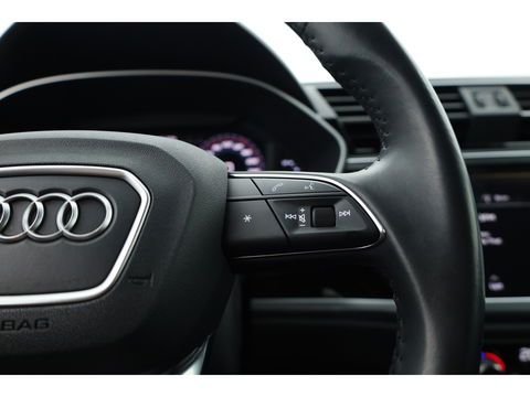 Audi Q3 Sportback 35 TFSI Pro Line business | Elek. Trekhaak | CarPlay | Adapt. Cruise | Stoelverw. | Navi