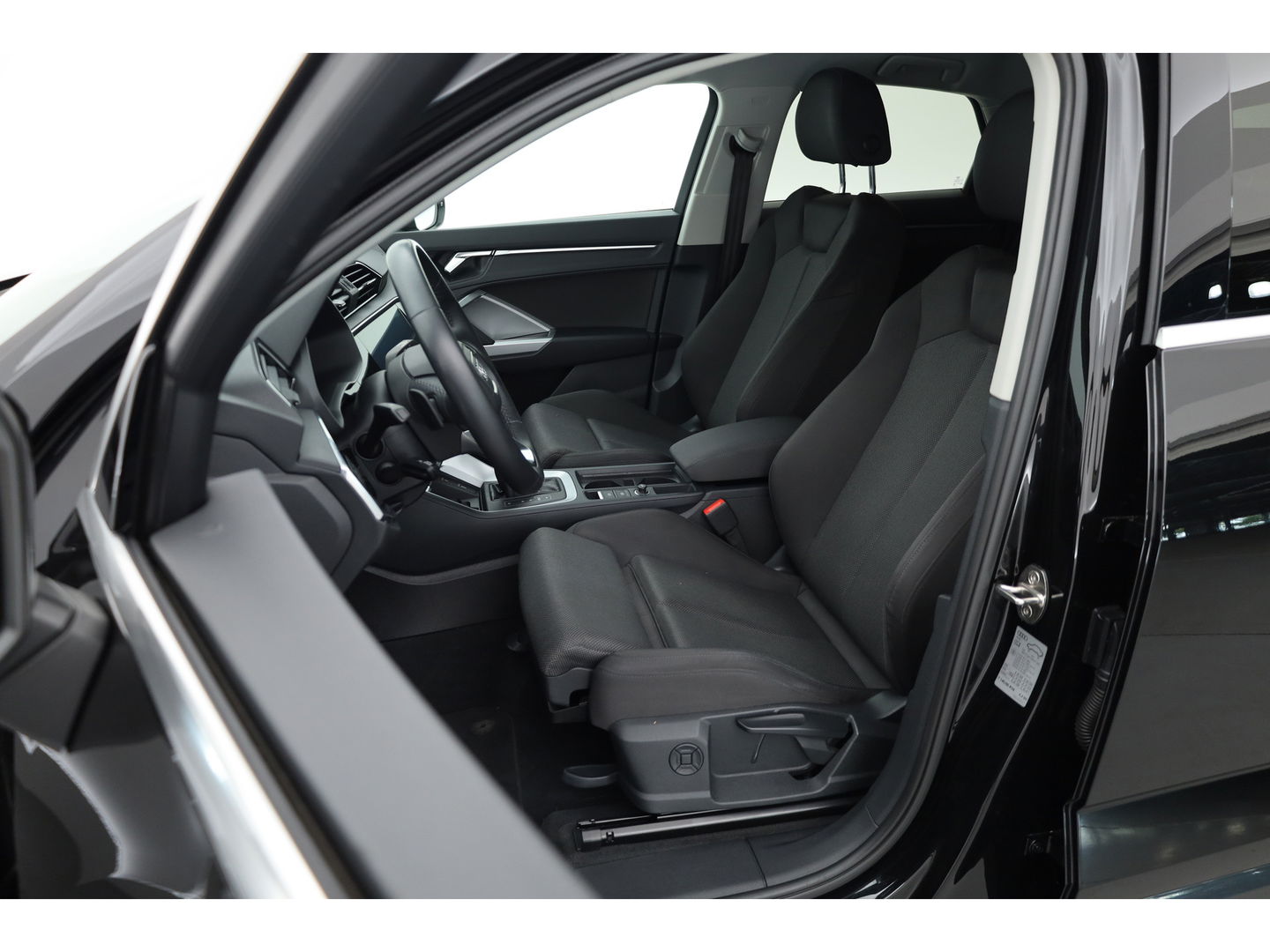 Audi Q3 Sportback 35 TFSI Pro Line business | Elek. Trekhaak | CarPlay | Adapt. Cruise | Stoelverw. | Navi