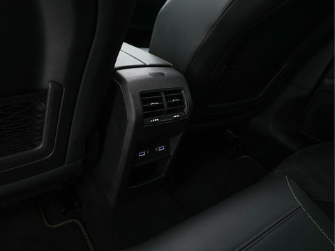 Peugeot 308 SW 1.6 HYbrid 180 GT-Sport-Pack Business (INCL-BTW) Aut. *PANO | LEATHER-MICROFIBRE | MATRIX-LED | TOPVIEW | MEMORY-PACK | ADAPTIVE-CRUISE | BLINDSPOT | DIGI-COCKPIT | HEATED-SPORTSEATS | KEYLESS | LANE-ASSIST | NAVI-FULLMAP | ...