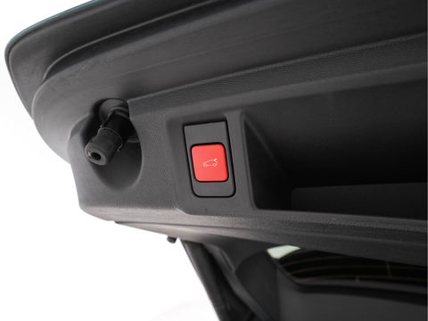 Peugeot 308 SW 1.6 HYbrid 180 GT-Sport-Pack Business (INCL-BTW) Aut. *PANO | LEATHER-MICROFIBRE | MATRIX-LED | TOPVIEW | MEMORY-PACK | ADAPTIVE-CRUISE | BLINDSPOT | DIGI-COCKPIT | HEATED-SPORTSEATS | KEYLESS | LANE-ASSIST | NAVI-FULLMAP | ...