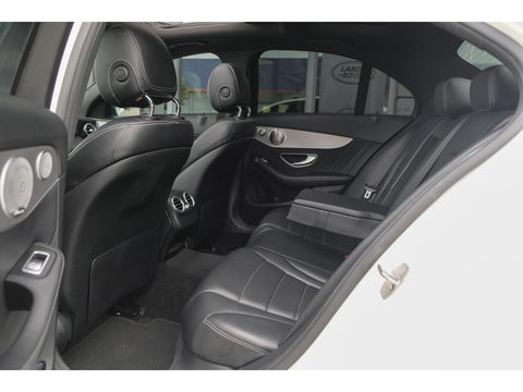 Mercedes-Benz C-Klasse C200 AMG 184pk Panoramadak Burmester Night pakket 19" LMV Command Full led
