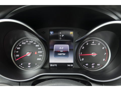 Mercedes-Benz C-Klasse C200 AMG 184pk Panoramadak Burmester Night pakket 19" LMV Command Full led