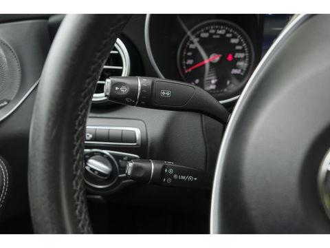 Mercedes-Benz C-Klasse C200 AMG 184pk Panoramadak Burmester Night pakket 19" LMV Command Full led