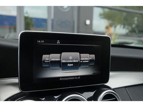 Mercedes-Benz C-Klasse C200 AMG 184pk Panoramadak Burmester Night pakket 19" LMV Command Full led