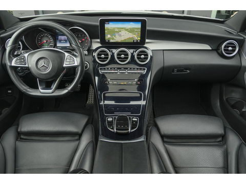 Mercedes-Benz C-Klasse C200 AMG 184pk Panoramadak Burmester Night pakket 19" LMV Command Full led