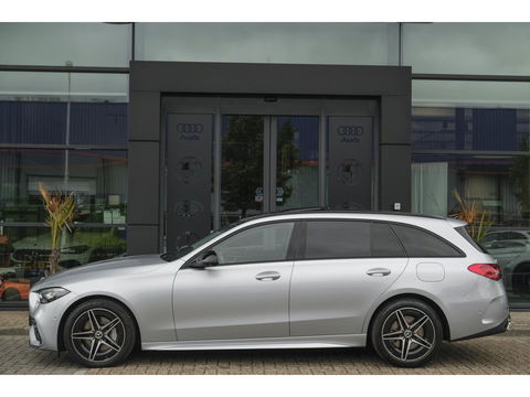 Mercedes-Benz C-Klasse Estate C300e AMG 313pk Hybrid Panoramadak Massage Digital light Trekhaak elektrisch MBUX
