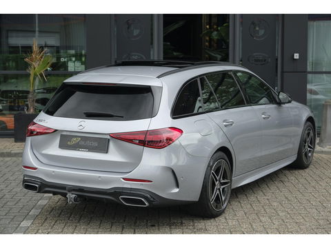 Mercedes-Benz C-Klasse Estate C300e AMG 313pk Hybrid Panoramadak Massage Digital light Trekhaak elektrisch MBUX