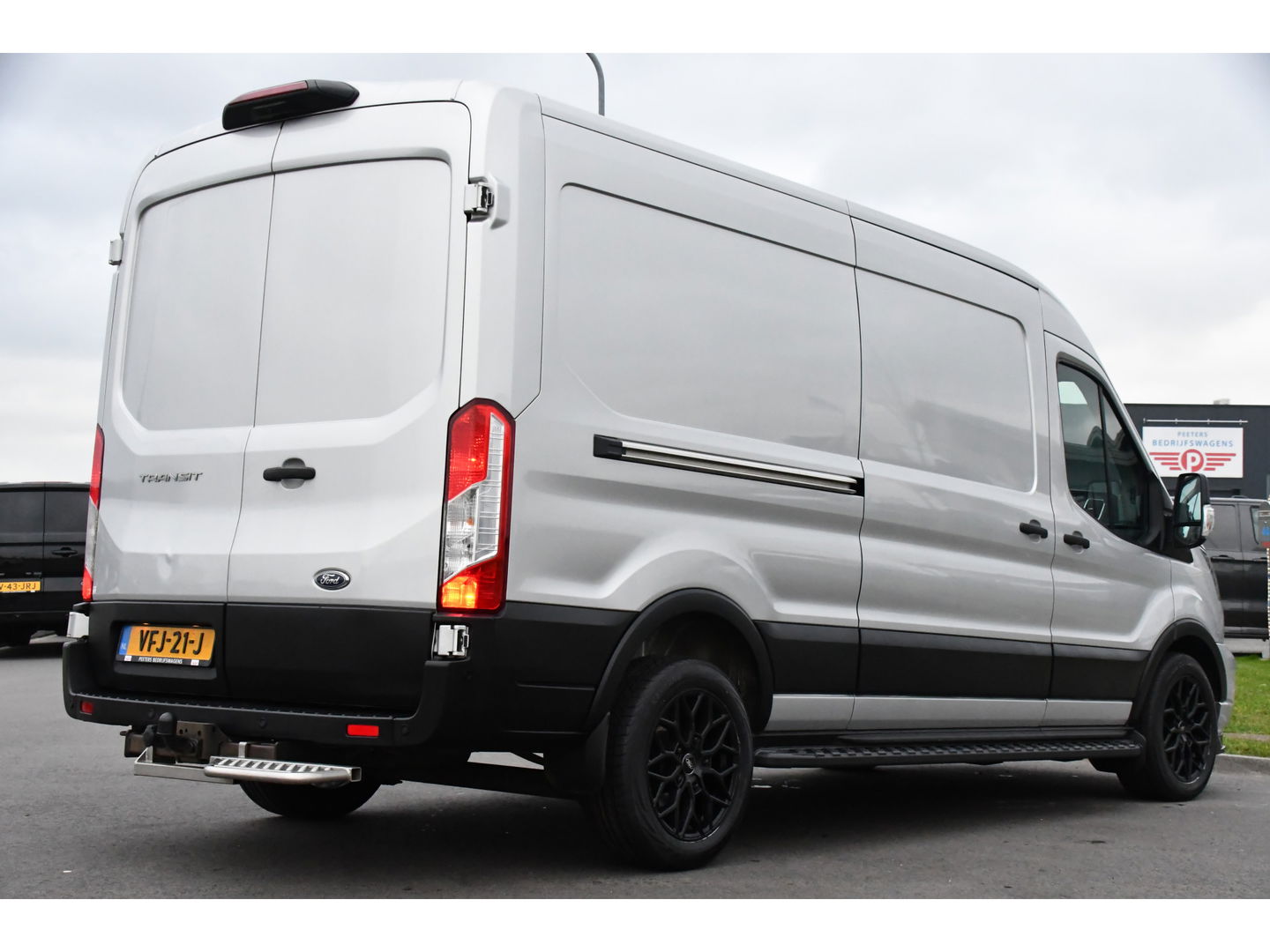 Ford Transit 350 2.0 TDCI L3H2 PB Limited Limited Adaptieve Cruise, Camera, Carplay, 185PK, Automaat, Sensoren, Multimedia, LED, UNIEK!