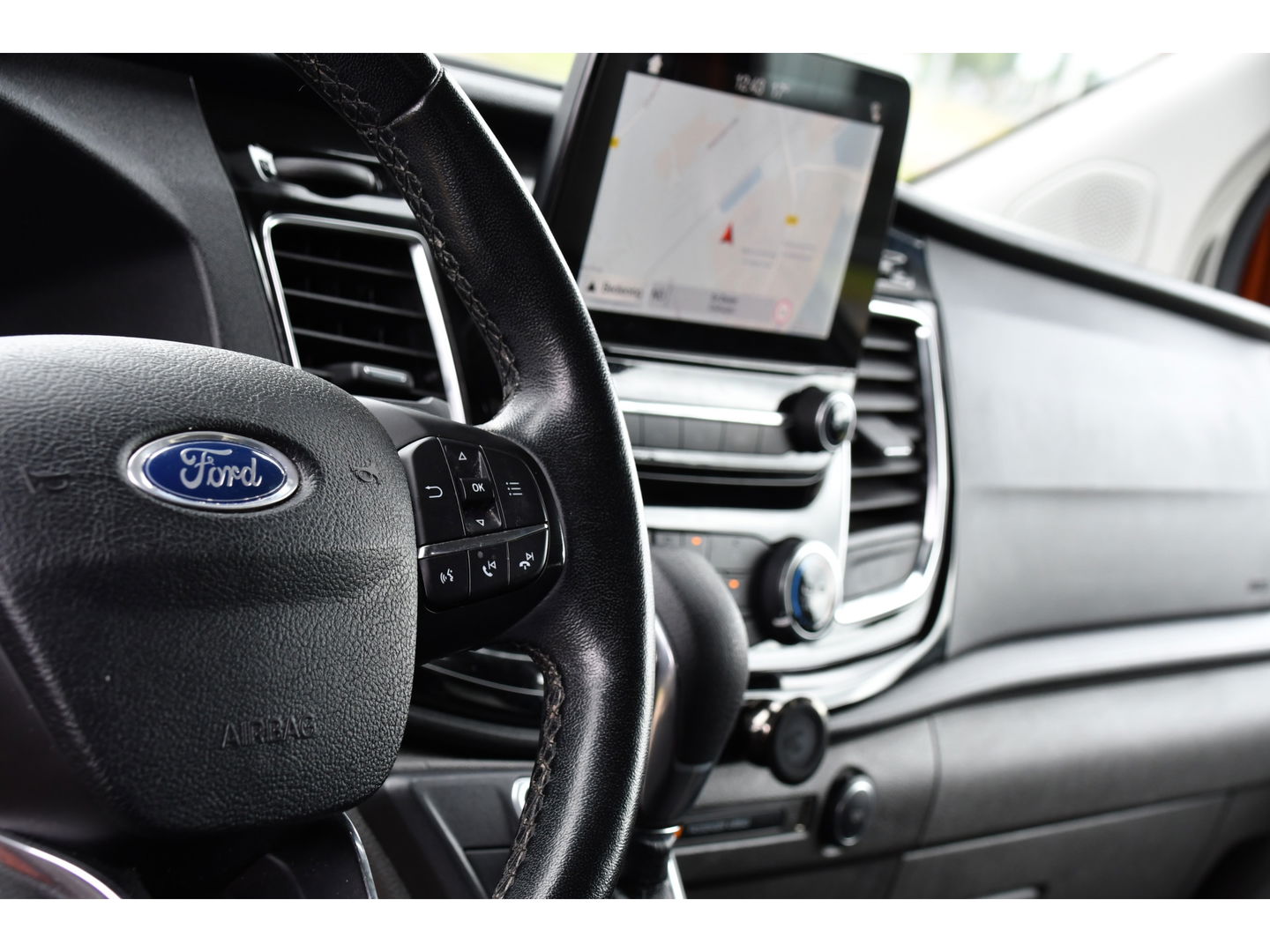 Ford Transit Custom 300 2.0 TDCI L1H1 Limited DC Raptor Edition Cruise, Camera, Carplay, 2 x Schuifdeur, Stoelverwarming, 170PK, Automaat, Uniek!