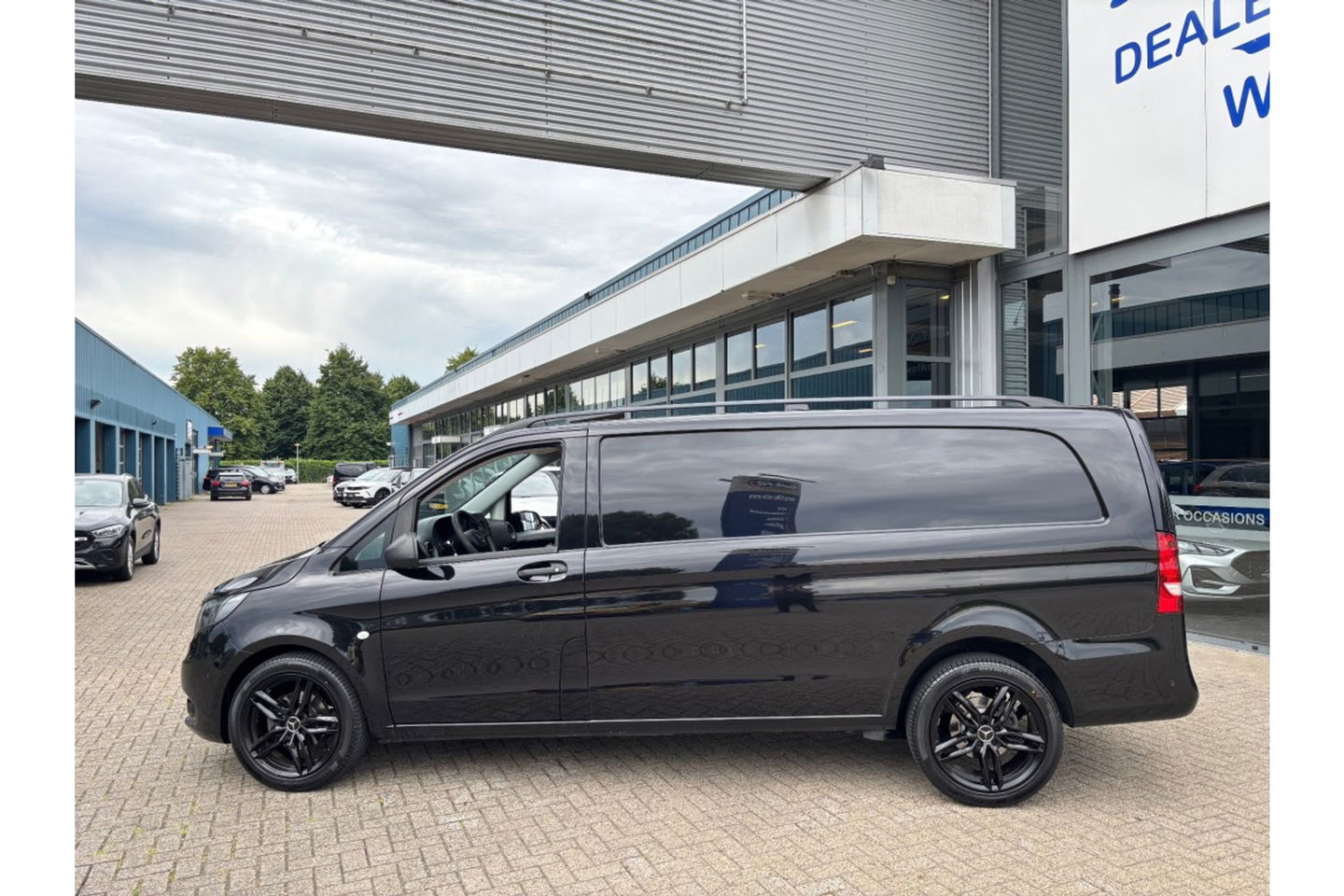 Mercedes-Benz Vito 111 CDI LANG AIRCO LMV NAVI PDC-CAMERA CRUISECONTROL
