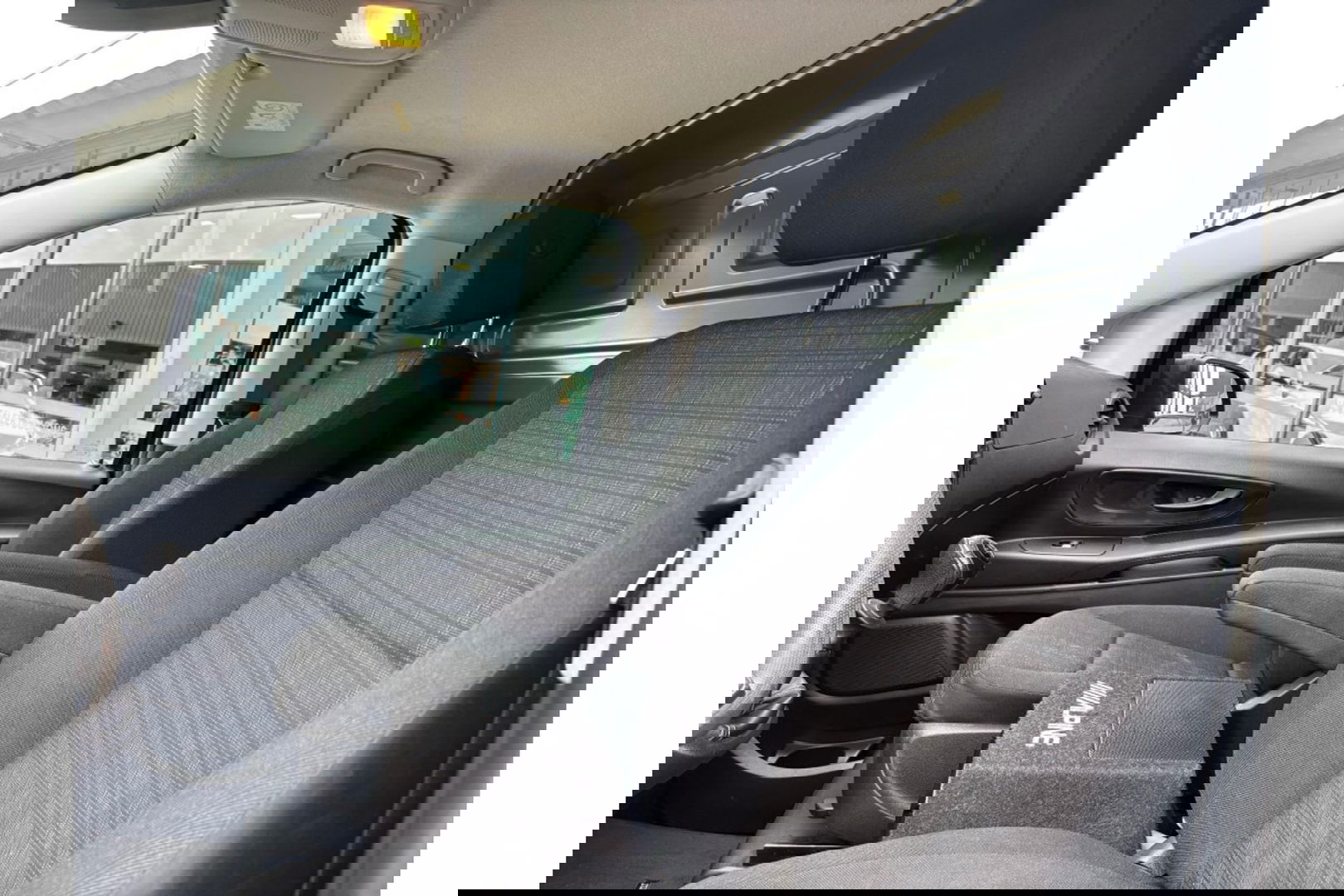 Mercedes-Benz Vito 111 CDI LANG AIRCO LMV NAVI PDC-CAMERA CRUISECONTROL