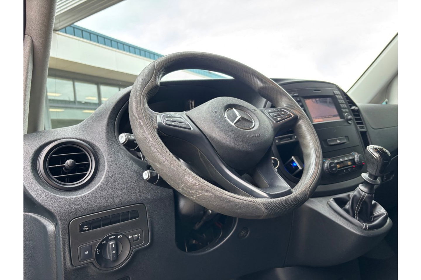 Mercedes-Benz Vito 111 CDI LANG AIRCO LMV NAVI PDC-CAMERA CRUISECONTROL