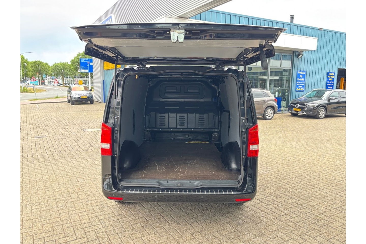 Mercedes-Benz Vito 111 CDI LANG AIRCO LMV NAVI PDC-CAMERA CRUISECONTROL