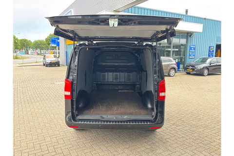 Mercedes-Benz Vito 111 CDI LANG AIRCO LMV NAVI PDC-CAMERA CRUISECONTROL