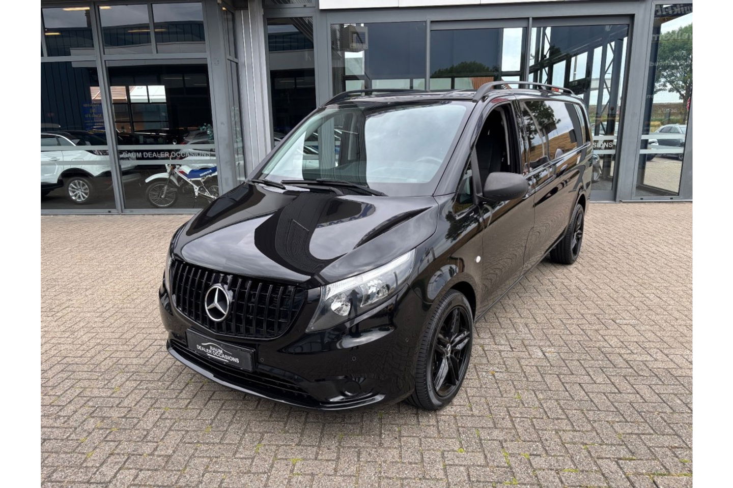 Mercedes-Benz Vito 111 CDI LANG AIRCO LMV NAVI PDC-CAMERA CRUISECONTROL