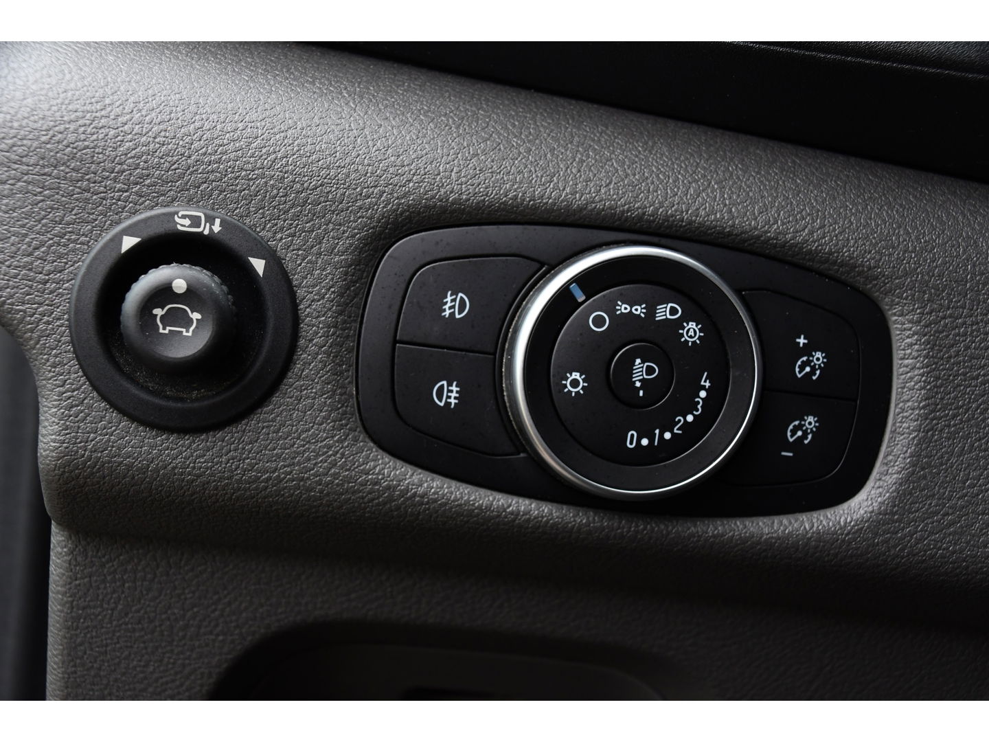 Ford Transit 350 2.0 TDCI L3H2 Black Edition Limited Cruise, Camera, Carplay, 185PK, 2 x Schuifdeur, Trekhaak, Xenon, Uniek!