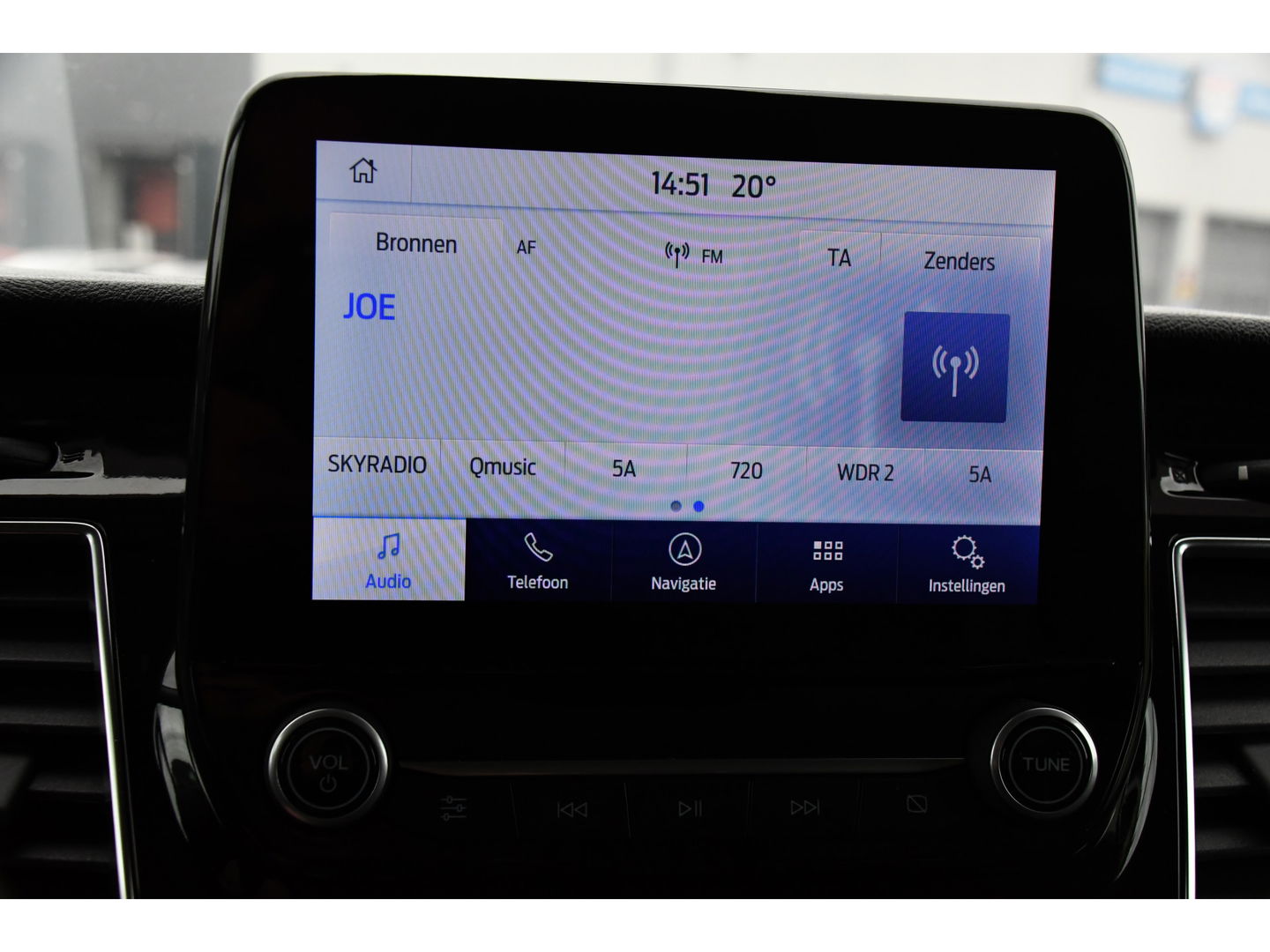 Ford Transit 350 2.0 TDCI L3H2 Black Edition Limited Cruise, Camera, Carplay, 185PK, 2 x Schuifdeur, Trekhaak, Xenon, Uniek!