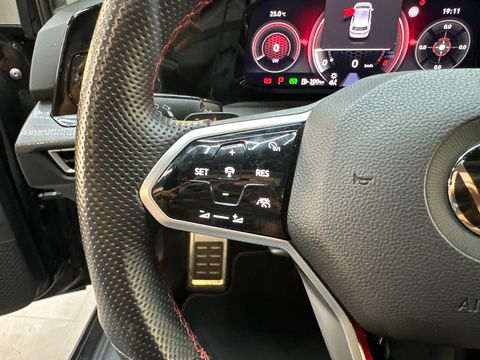 Volkswagen Golf 2.0 TSI GTI Clubsport Pano|IQ|Memory|Camera