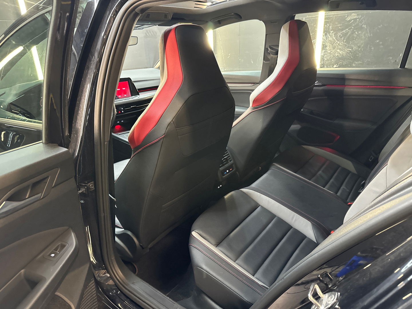 Volkswagen Golf 2.0 TSI GTI Clubsport Pano|IQ|Memory|Camera