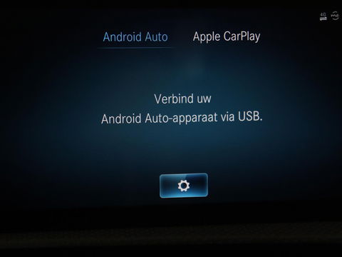 Mercedes-Benz A-Klasse 180 AMG | Panoramadak | Stoelverwarming | Carplay | Widescreen | Leder/Alcanatara | Navigatie | Full LED | Park Assist