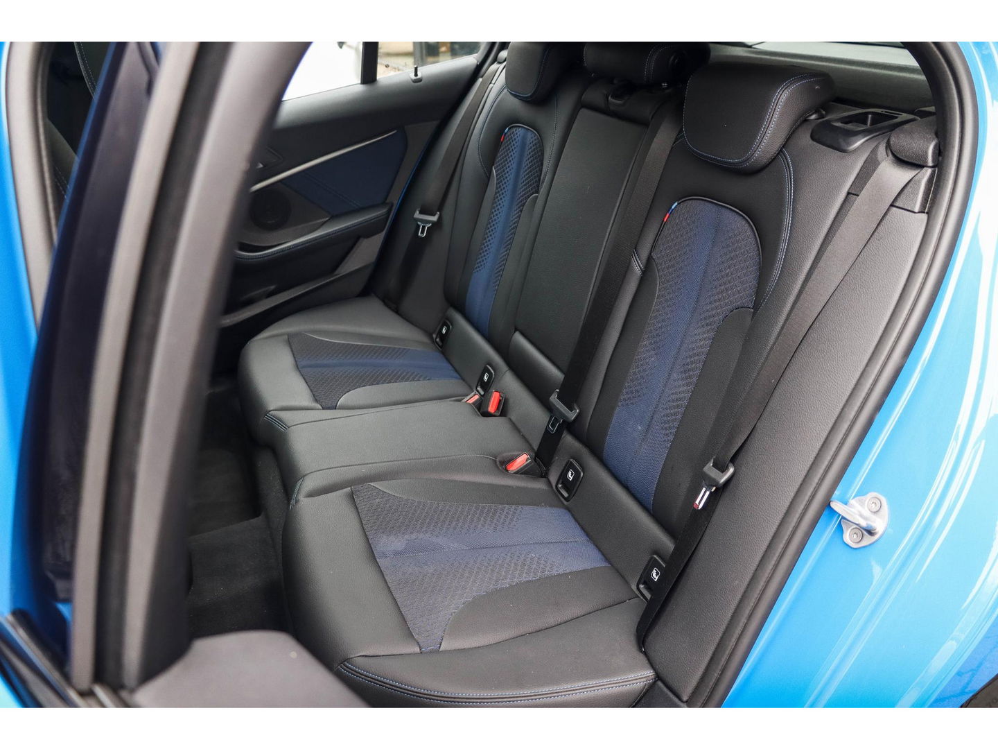 BMW 1-serie 118i Executive Edition M Sport | Panoramadak