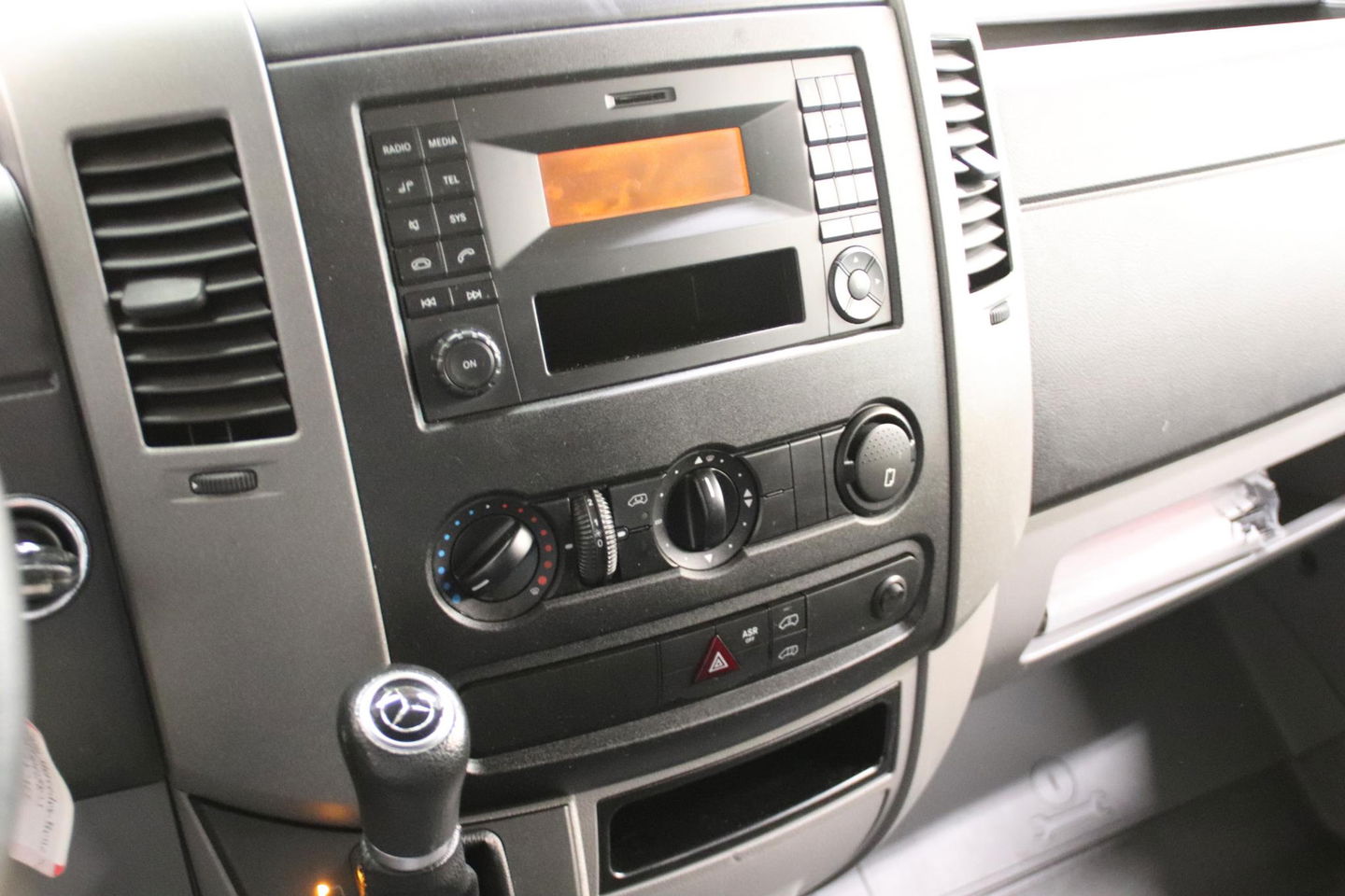 Mercedes-Benz Sprinter 2.2 CDI EURO 6 L3H2 AUTOMAAT POST NL SCHAPPEN