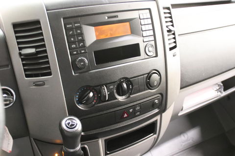 Mercedes-Benz Sprinter 2.2 CDI EURO 6 L3H2 AUTOMAAT POST NL SCHAPPEN