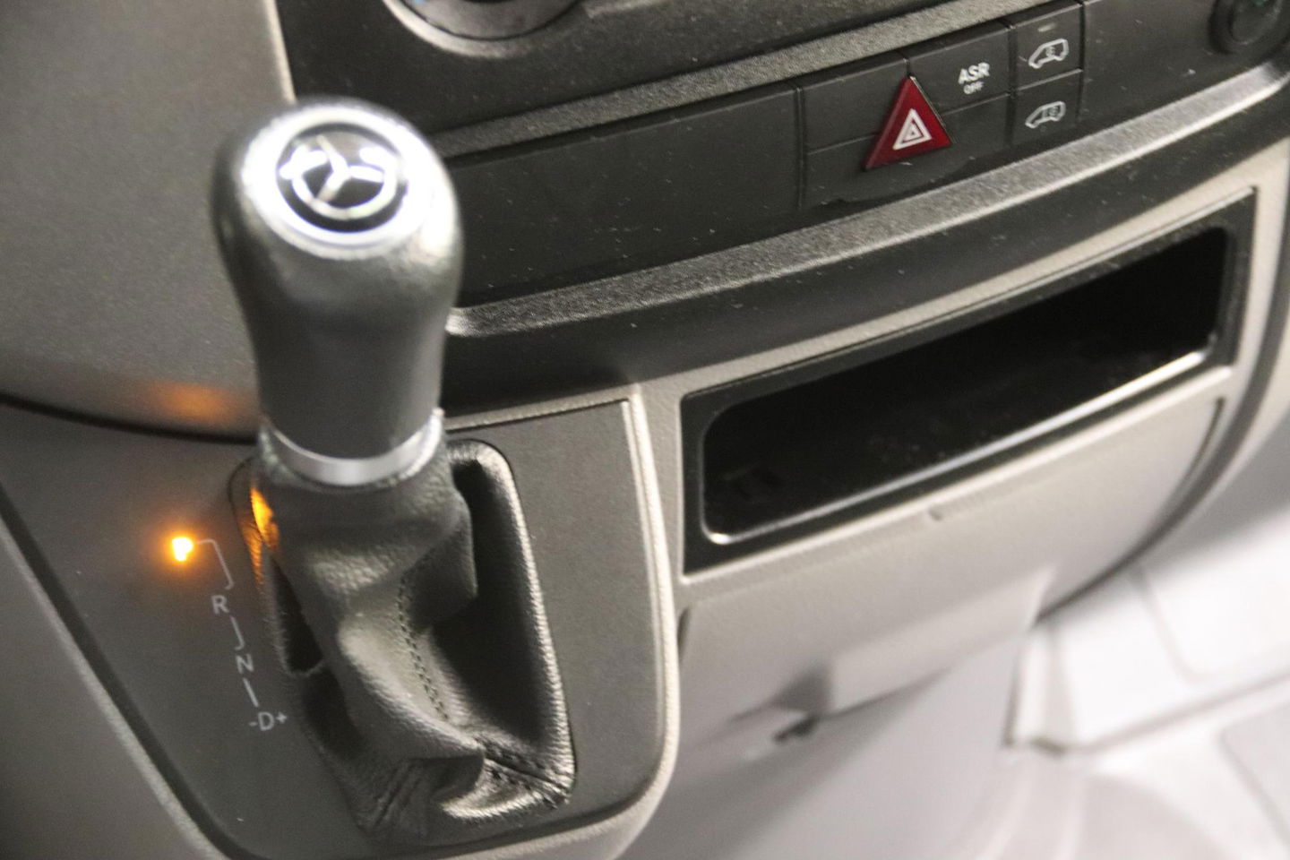 Mercedes-Benz Sprinter 2.2 CDI EURO 6 L3H2 AUTOMAAT POST NL SCHAPPEN
