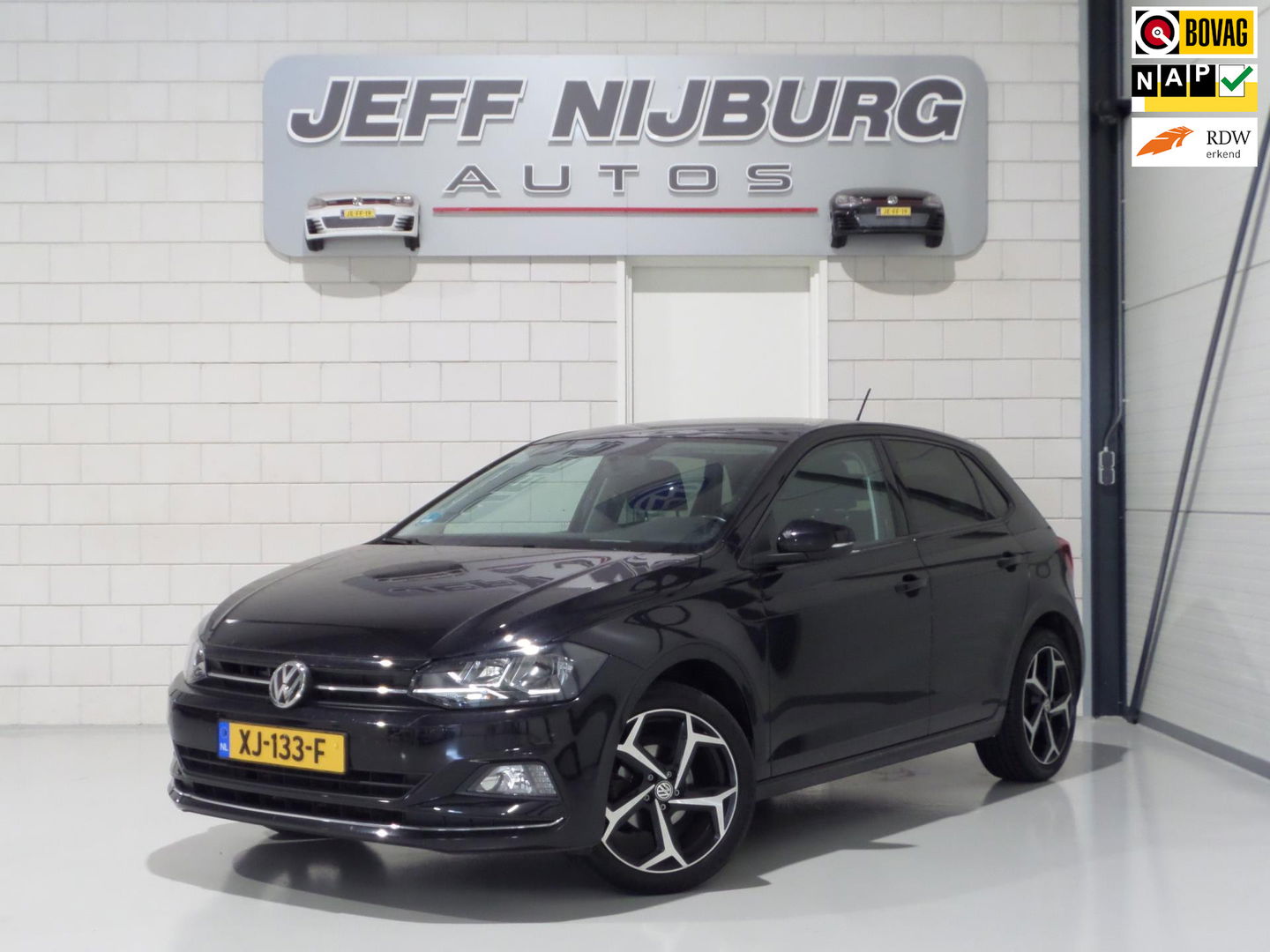 Volkswagen Polo 1.0 TSI Comfortline "Origineel NL!" Apple-Carplay 17"Velgen Adaptive-cruise, van 2e eigenaar in nieuwstaat!